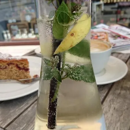 - Neualm Center Apartment