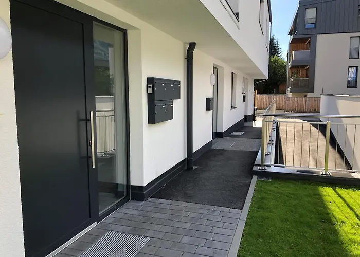 - Neualm Center * Шладминг